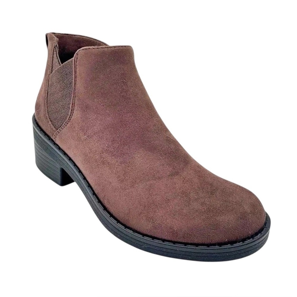 Bzees Women's Ontario Ankle Boot Brown